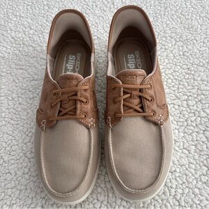 SKECHERS Women's Slip-On Shoes. Memory Foam. Sz 9. Two-toned Tan/beige. NWOT